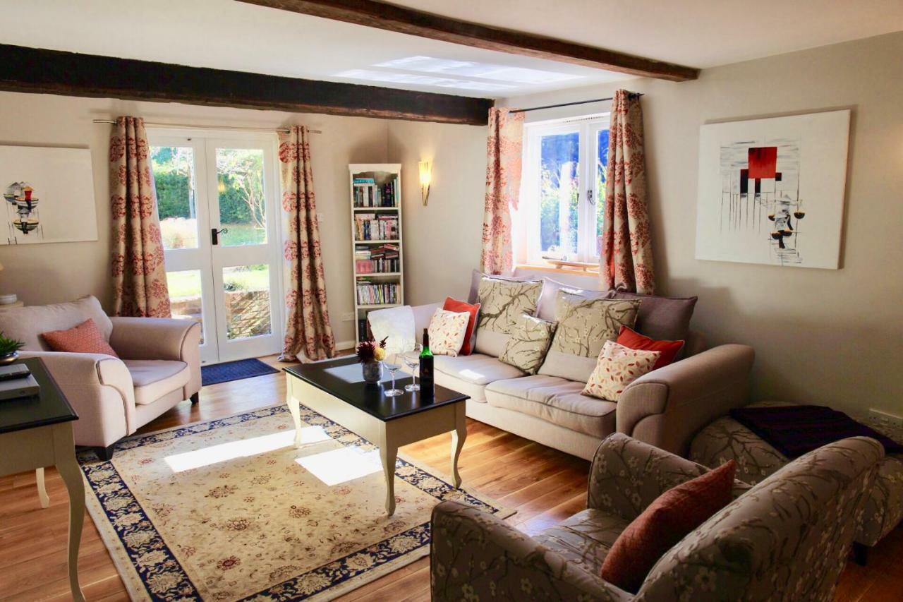 The Pigeon Loft Villa Hurst Green  Luaran gambar